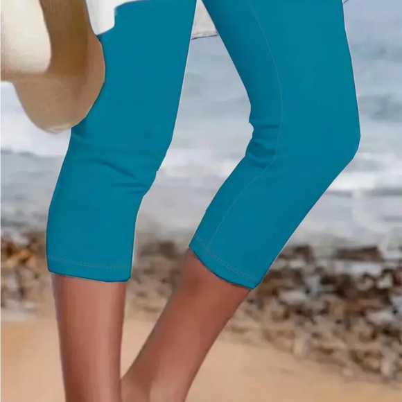 NWOT-Capri Pants Women Size XL - Picture 1 of 8